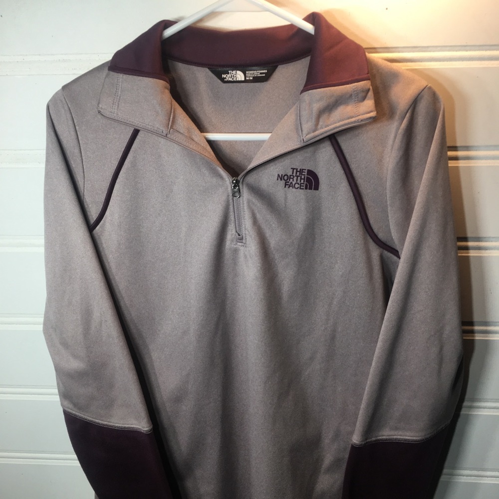 The North Face 1/4 zip fleece women’s pullover